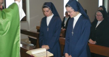 rinnovazione sr Giorgia e sr Roberta 2016