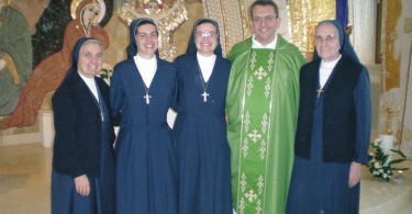 rinnovazione sr Giorgia e sr Roberta 2016