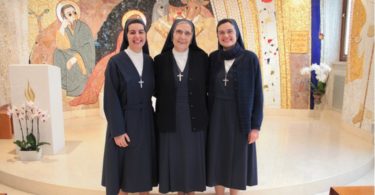 Rinnovazione 2018 sr Roberta e sr Giorgia